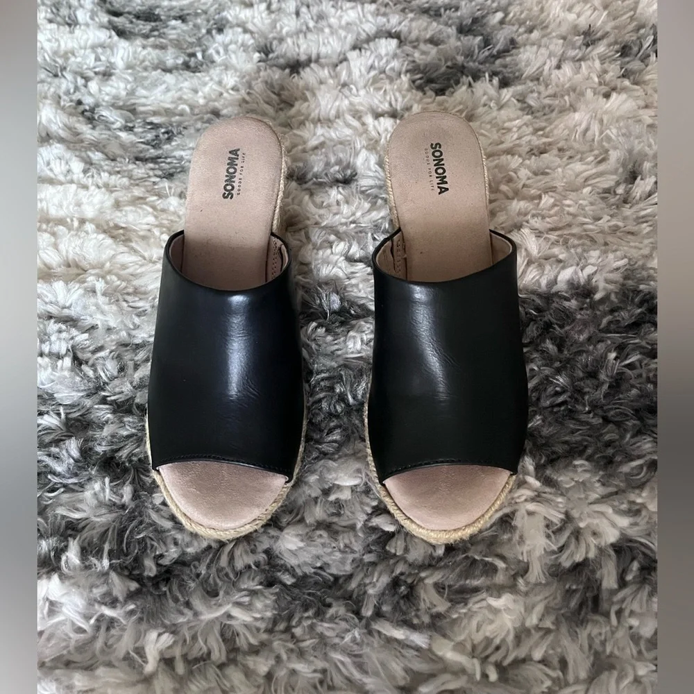 Sonoma Slip on Wedges - Picture 8 of 13